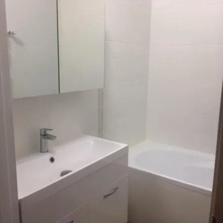 Four Bedroom Lachmana * ワルシャワ