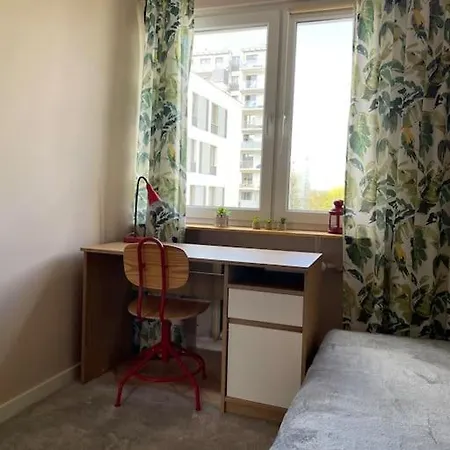 Apartament Four Bedroom Lachmana *