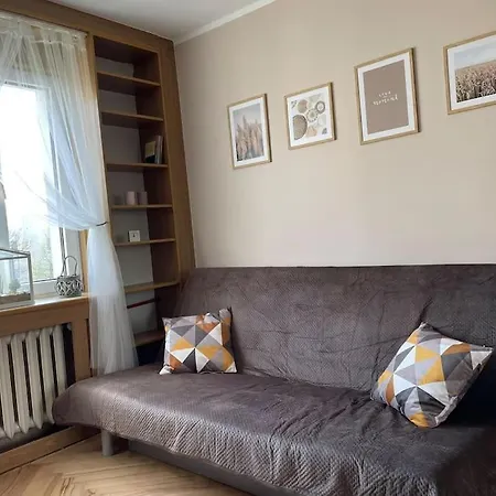 Four Bedroom Lachmana Warsaw