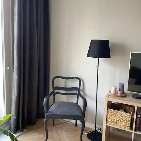 Four Bedroom Lachmana アパート *