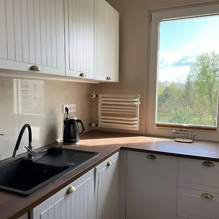Four Bedroom Lachmana ワルシャワ