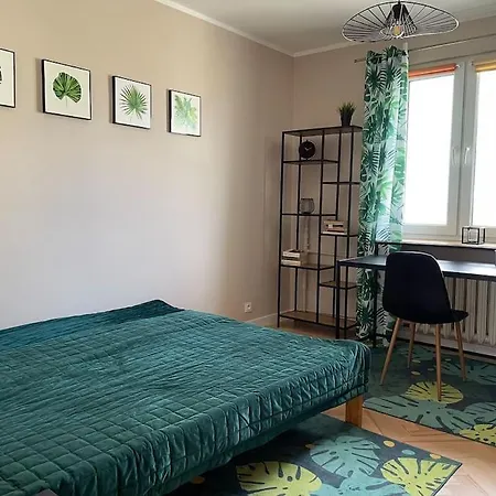 Apartment Four Bedroom Lachmana